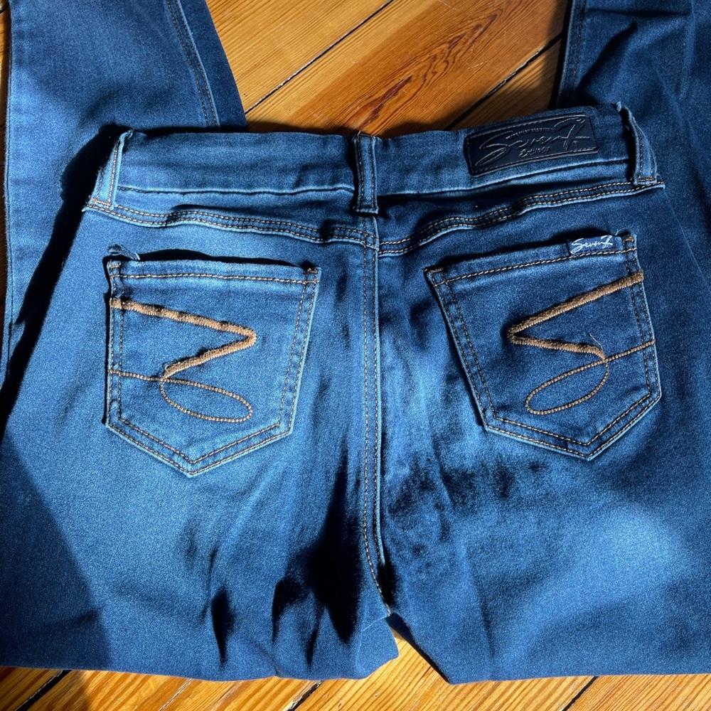 Seven7 Skinny Jeans - Picture 3 of 6